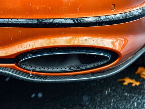 Used 2024 Bentley Flying Spur W12 image 52