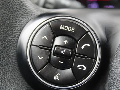 Certified 2022 Kia Soul LX w/ Technology Package image 25