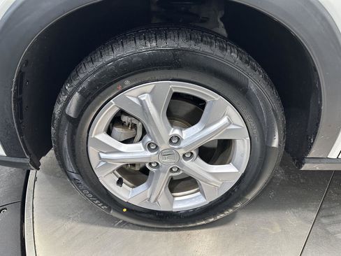 Certified 2023 Honda HR-V LX image 8