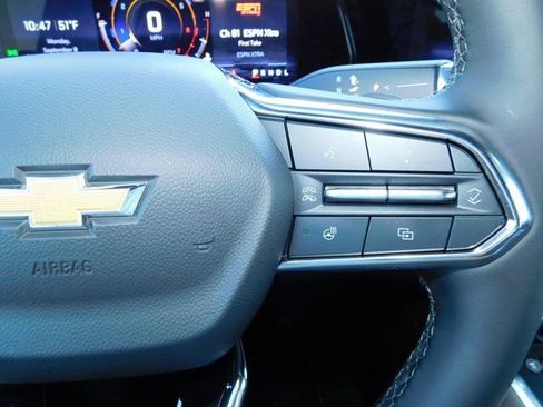 New 2025 Chevrolet Suburban High Country image 42