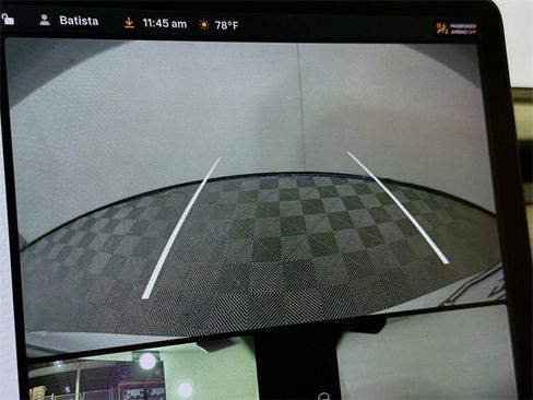 Used 2022 Tesla Model Y Performance image 16