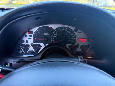 Used 2002 Chevrolet Camaro Z28 w/ SS Performance/Appearance Pkg RWD image 30