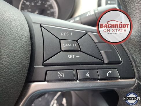 Used 2021 Nissan Versa SV image 20