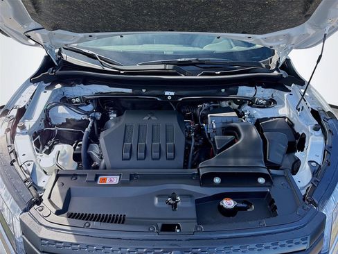 New 2026 Mitsubishi Eclipse Cross Black Edition image 28