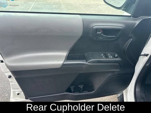 Used 2023 Toyota Tacoma SR RWD image 17