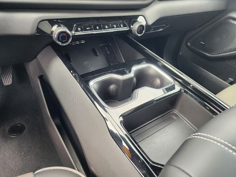 Used 2026 Chevrolet Silverado EV Trail Boss image 36