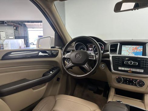 Used 2015 Mercedes-Benz ML 350 4MATIC image 41