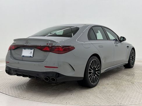 Used 2026 Mercedes-Benz E 53 AMG e 4MATIC Sedan image 9