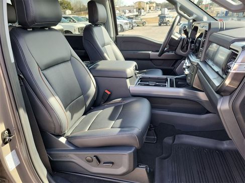 New 2026 Ford F250 Lariat w/ Lariat Ultimate Package image 25