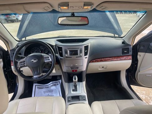 Used 2012 Subaru Outback 2.5i Limited w/ Moonroof Pkg image 15