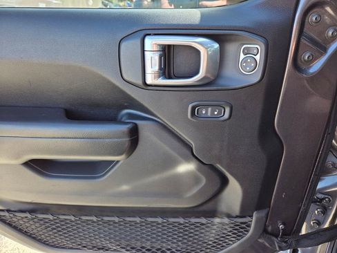 Used 2020 Jeep Wrangler Unlimited Sport S AWD/4WD image 21