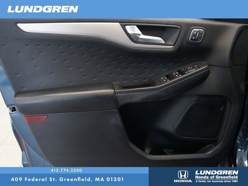 Used 2020 Ford Escape SEL image 15