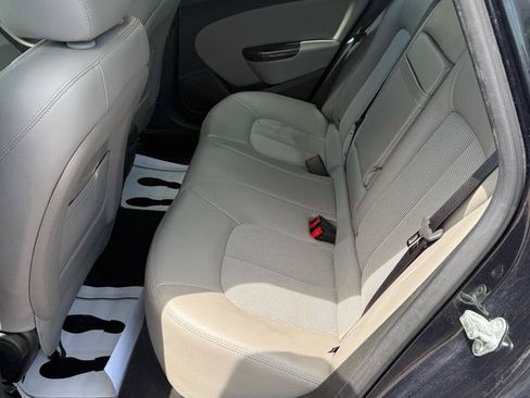 Used 2014 Buick Verano Convenience FWD image 11