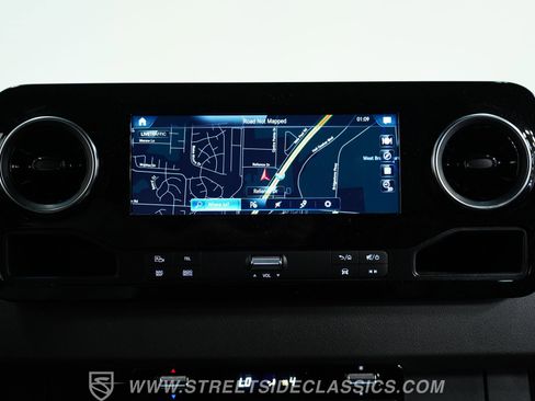 Used 2022 Mercedes-Benz Sprinter 2500 image 40