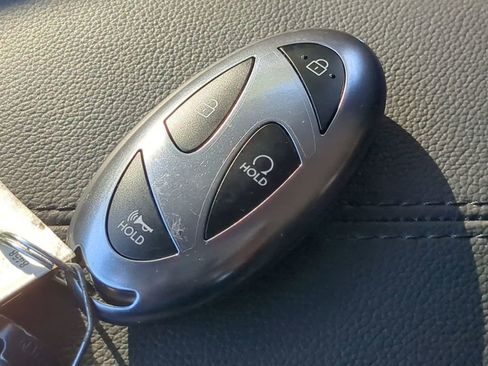 Used 2025 Hyundai Tucson SE image 27