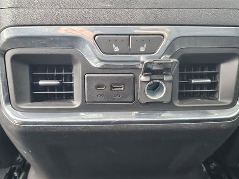 Used 2019 GMC Sierra 1500 SLT w/ SLT Premium Plus Package image 18