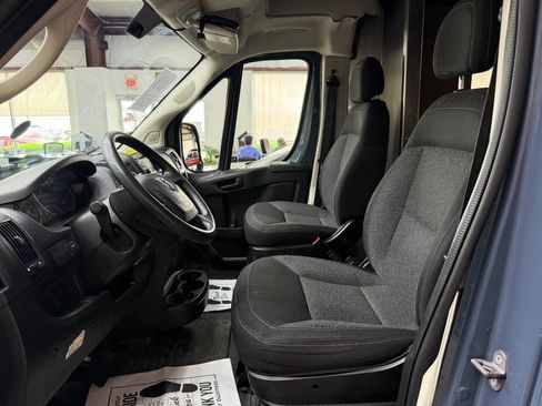 Used 2019 RAM ProMaster 2500 FWD image 11