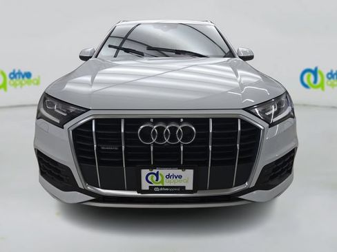 Used 2020 Audi Q7 2.0T Premium w/ Cold Weather Package AWD/4WD image 16