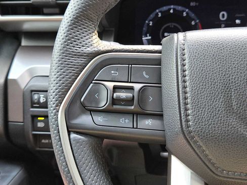 Used 2024 Toyota Tacoma TRD Sport w/ TRD Sport Premium Package AWD/4WD image 34