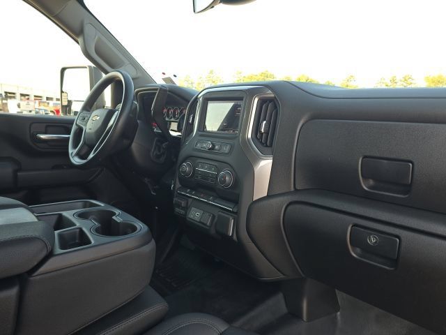 Used 2026 Chevrolet Silverado 3500 W/T w/ WT Convenience Package AWD/4WD image 20