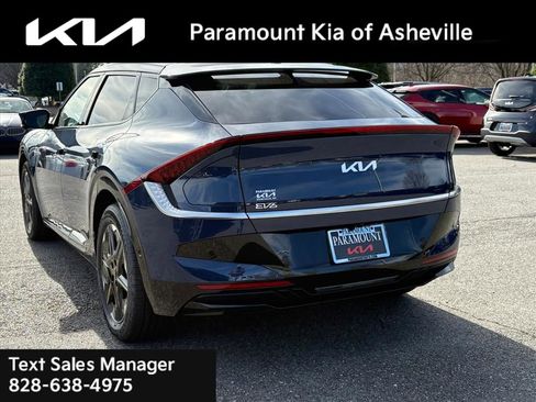 New 2025 Kia EV6 Wind image 4