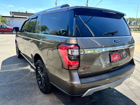 Used 2019 Ford Expedition Max Limited image 5
