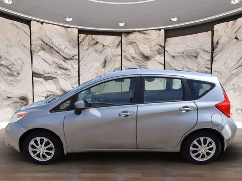 Used 2015 Nissan Versa Note SV image 3