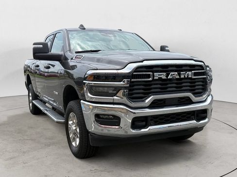 Used 2026 RAM 2500 Big Horn AWD/4WD image 1