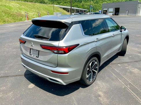 Used 2022 Mitsubishi Outlander SEL AWD/4WD image 15