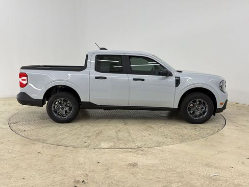 New 2026 Ford Maverick XLT FWD image 8