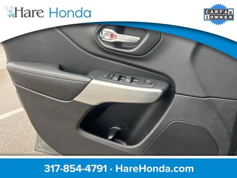 Used 2022 Jeep Cherokee Latitude w/ Sun & Sound Group image 25