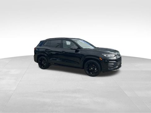 New 2026 Volkswagen Tiguan SE R-Line FWD image 7
