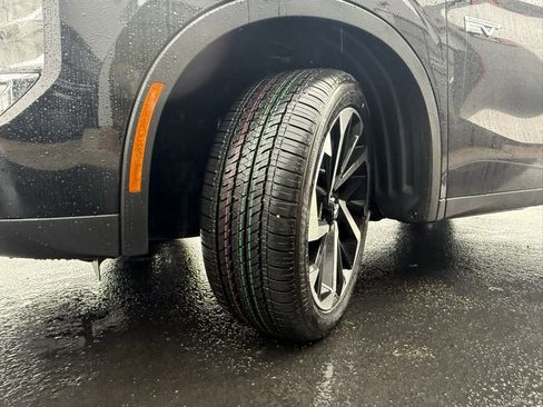 Used 2025 Mitsubishi Outlander SE image 33