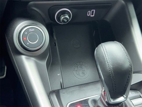 New 2024 Alfa Romeo Tonale Ti w/ Active Assist Package image 30