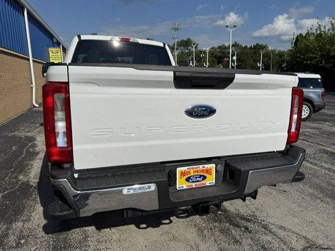 Used 2023 Ford F250 XLT image 4
