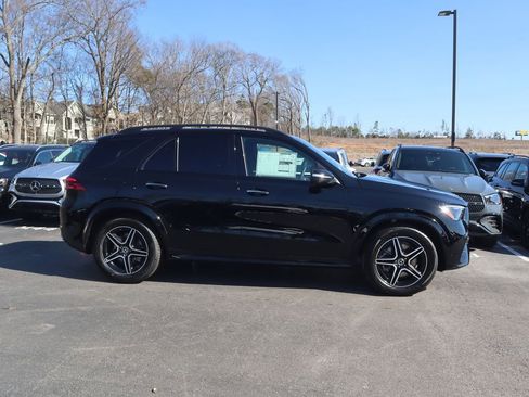 New 2026 Mercedes-Benz GLE 450 4MATIC image 2