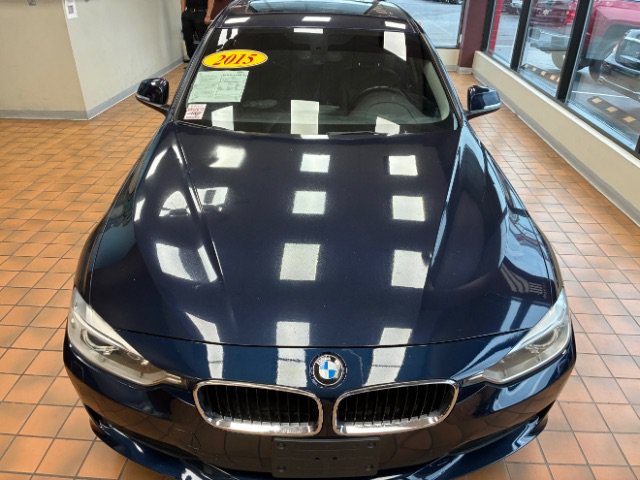 Used 2015 BMW 335i xDrive Sedan AWD/4WD image 6