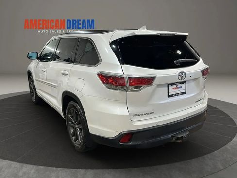 Used 2016 Toyota Highlander Limited Platinum AWD/4WD image 3