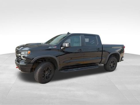 Used 2023 Chevrolet Silverado 1500 ZR2 w/ Technology Package AWD/4WD image 6