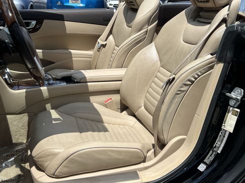Used 2013 Mercedes-Benz SL 550 image 18