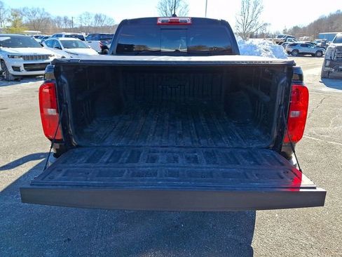 Used 2019 Chevrolet Colorado Z71 image 32