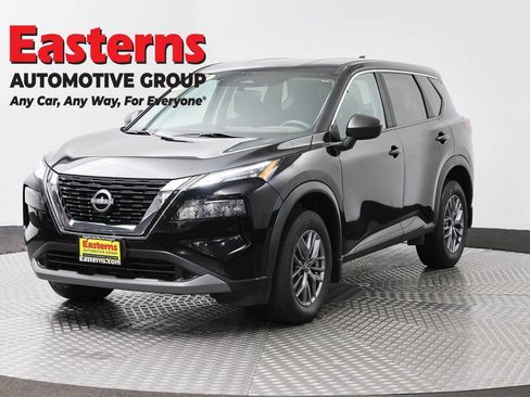 Used 2023 Nissan Rogue S AWD/4WD image 1