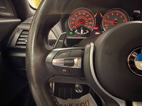 Used 2017 BMW M2 RWD image 17
