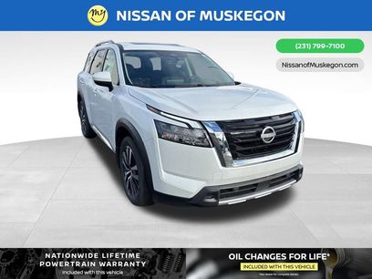 New 2025 Nissan Pathfinder Platinum w/ Cargo Package