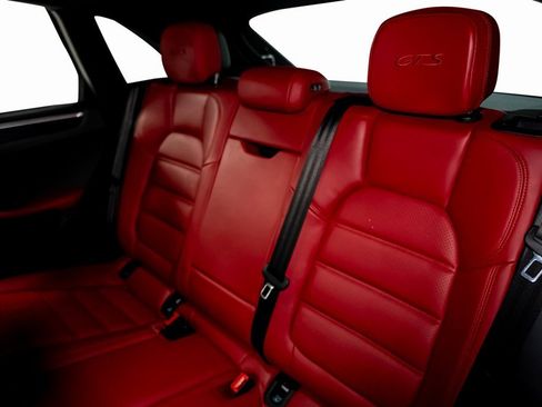 Used 2021 Porsche Macan GTS image 37