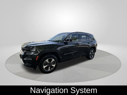 Used 2024 Jeep Grand Cherokee Limited 4xe w/ Trailer Tow Package AWD/4WD image 3