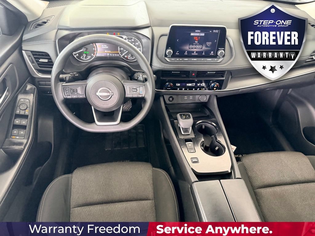 Used 2024 Nissan Rogue SV FWD image 15