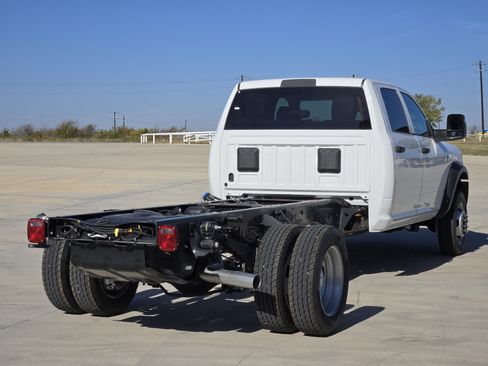 New 2026 RAM 5500 Tradesman w/ Chrome Appearance Group AWD/4WD image 5