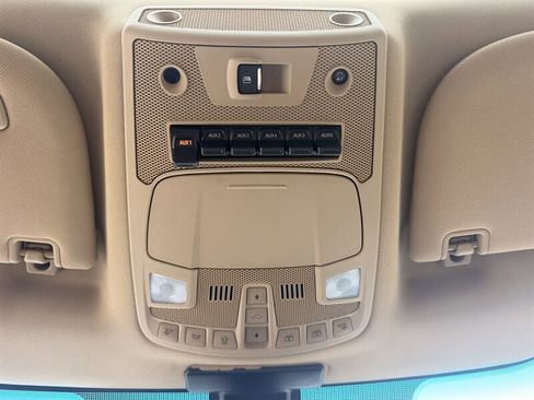 Used 2017 Ford F250 Lariat w/ Lariat Ultimate Package AWD/4WD image 42