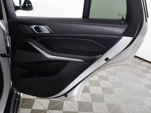 Used 2024 BMW X5 xDrive40i image 29